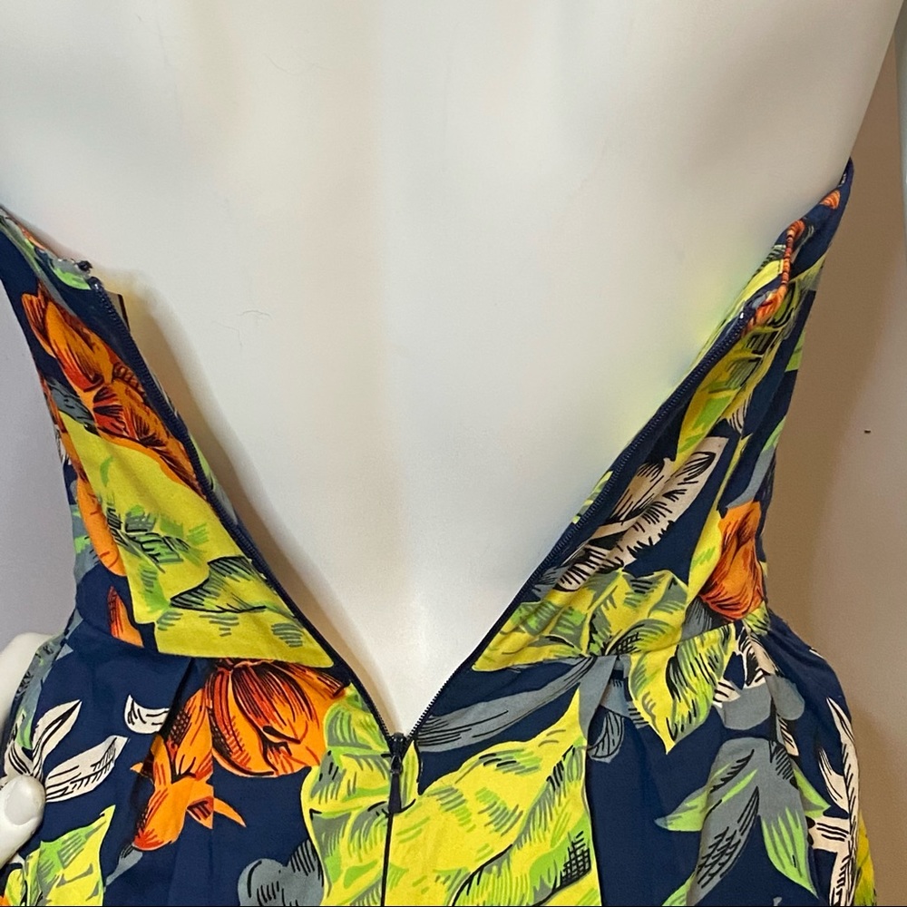 Floral French Connection Mini Dress **MINT CONDITION** - Picture 10 of 12